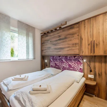 The Sun アパート *