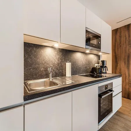 アパート The Sun